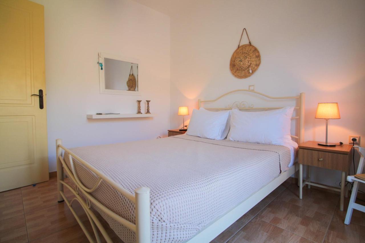 Iliopetra residence - 5BR Villa in Agios Romanos Exterior foto