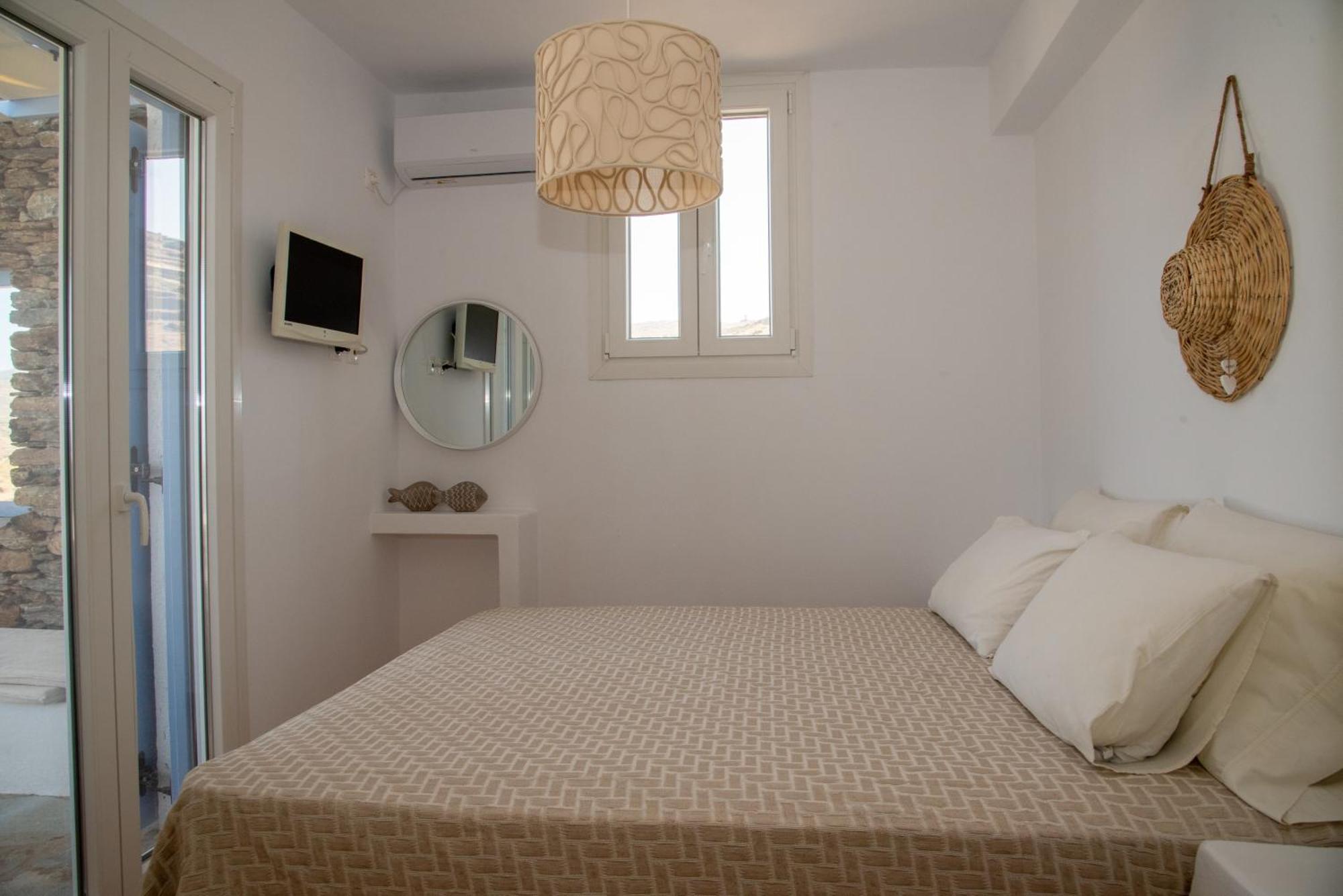Iliopetra residence - 5BR Villa in Agios Romanos Exterior foto